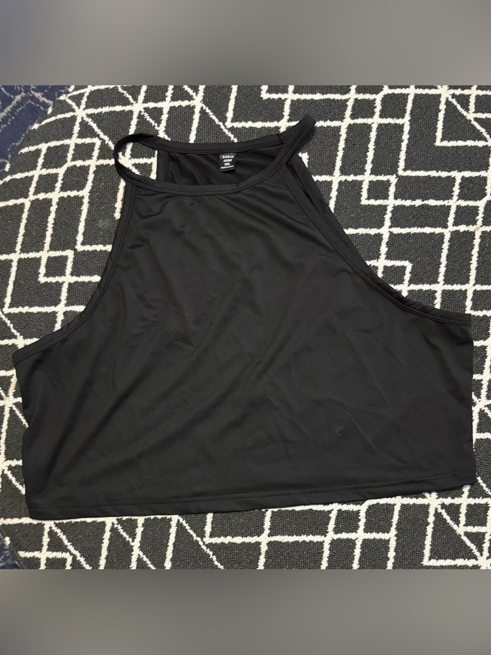 SHEIN Curve Black High Neck Crop Tank | 3X | EUC